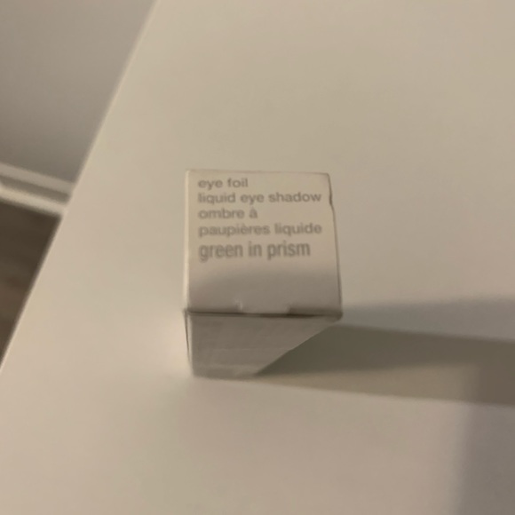 Shu uemura green in prism eye foil - Picture 2 of 5